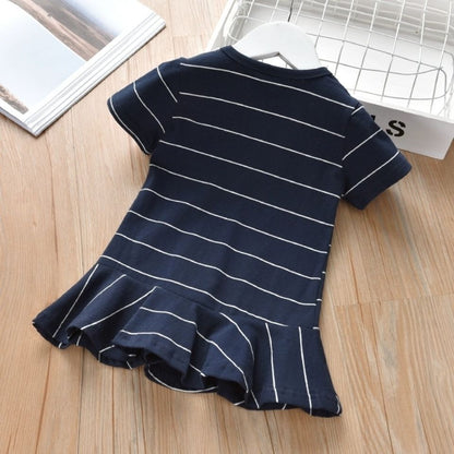 Girls Loose Small Fresh Striped Skirt