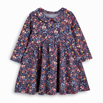 Knitted floral skirt